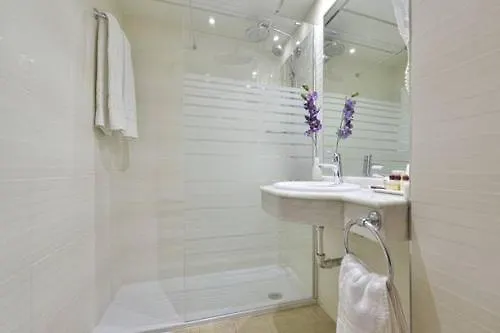Apartamentos Don Gustavo Benalmádena España